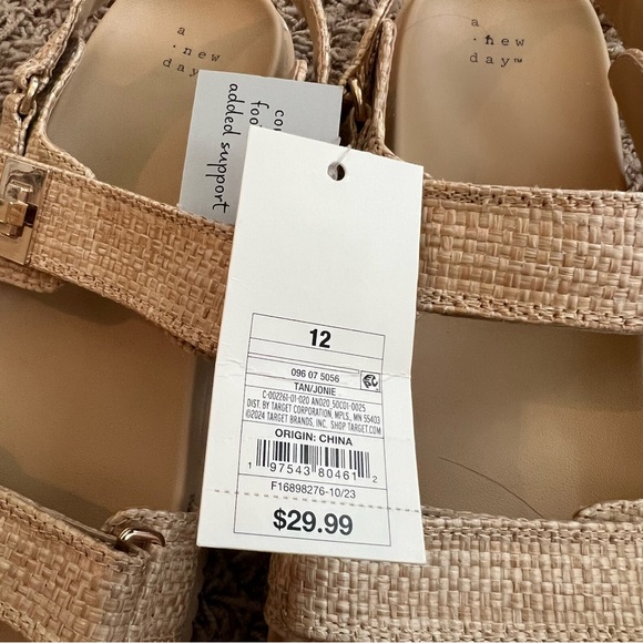 A New Day Women’s Tan Raffia Jonie Sandal size 12 - Picture 5 of 9